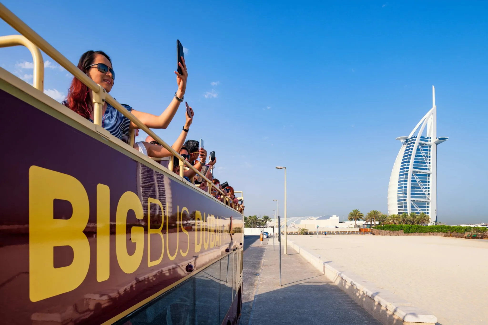 Hãng hàng không Nga Aeroflot đã nối lại các chuyến bay Moskva và Dubai từ ngày 1/6, sau gần 3 tháng tạm dừng.