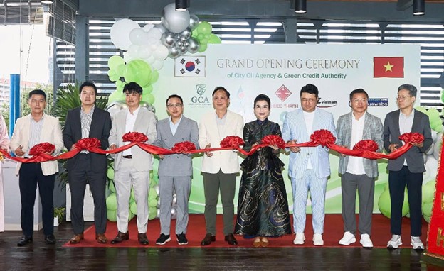 Ngày 18 tháng 5 năm 2026 tại TP. Hồ Chí Minh, Green Credit Authority (GCA) đã ký thỏa thuận độc quyền triển khai công nghệ nhiệt phân phi đốt cháy nhiệt độ thấp, chuyên chuyển hóa rác thải nhựa không thể tái chế thành dầu xanh tái sinh (RGO) và nguyên liệu công nghiệp có giá trị caovới City Oil Field vào tháng 5/2026, cùng với đại diện chính thức City Oil Agency tại Việt Nam.