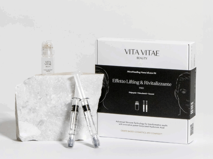 Thiết bị vi kim đa năng của Vita Vitae Beauty có giá 142 bảng, định vị như một khoản đầu tư một lần cho quy trình chăm sóc dài hạn tại nhà.