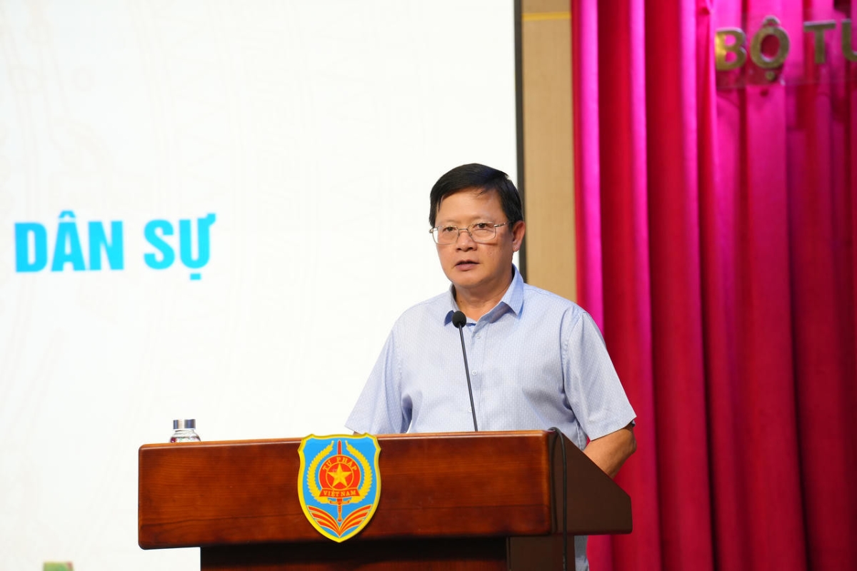 Thứ trưởng Mai Lương Khôi phát biểu kết luận Hội nghị. Ảnh: MOJ.