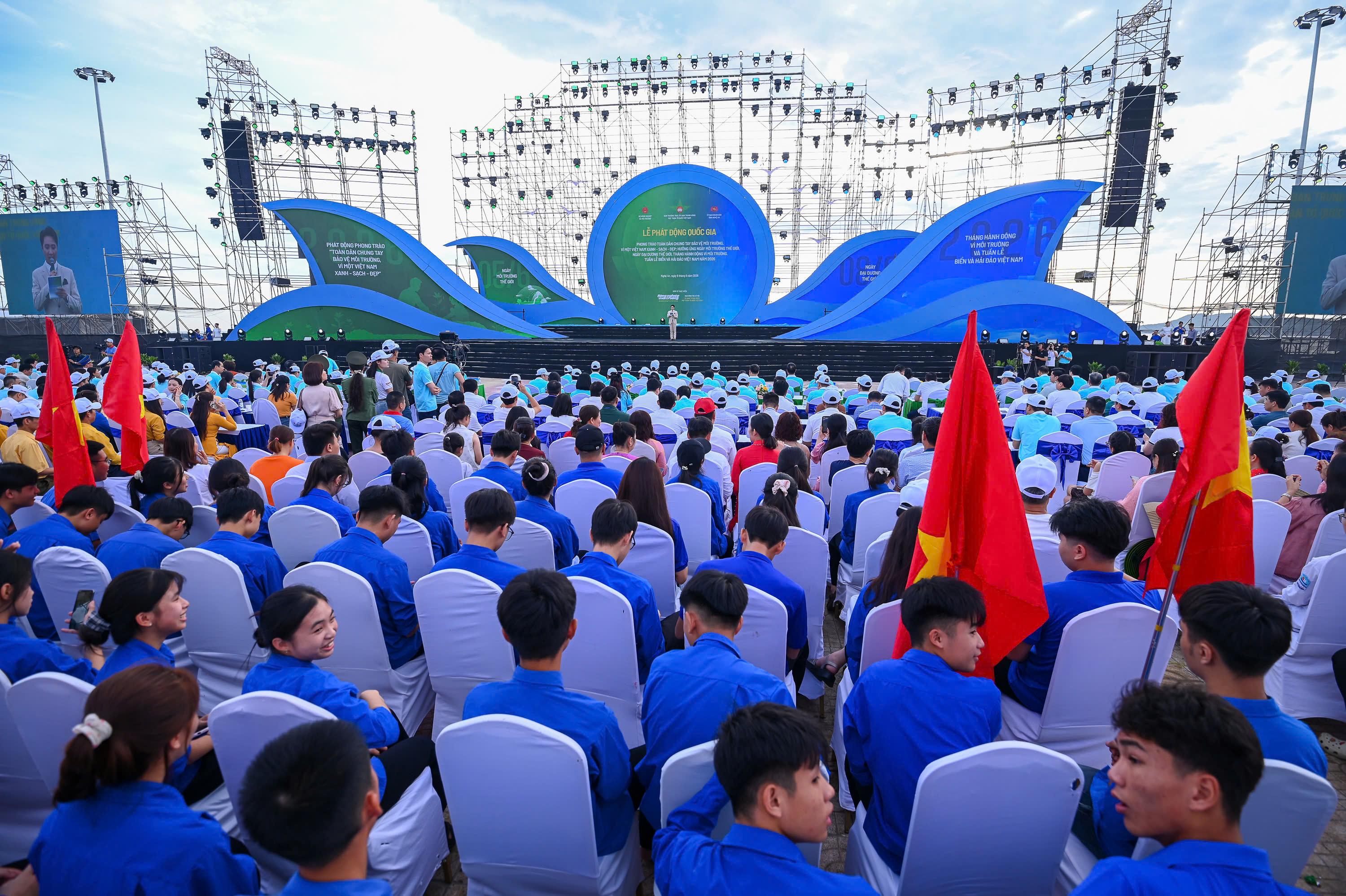 Toàn cảnh lễ phát động