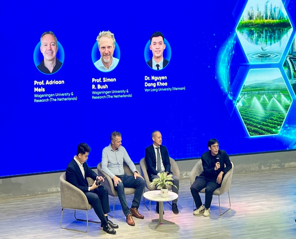 Các chuyên gia chia sẻ tại hội thảo InnovaConnect với chủ đề “Hướng tới các thành phố bền vững: Các giải pháp tối ưu hóa nguồn nước đô thị phục vụ sản xuất nông nghiệp”