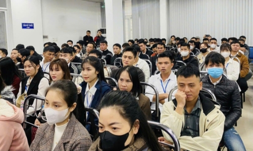 Vietnamese workers in Denmark earn $4,000 per month