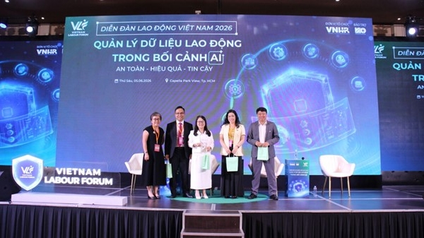 FPT cùng doanh nghiệp làm chủ lộ trình triển khai hợp đồng lao động điện tử