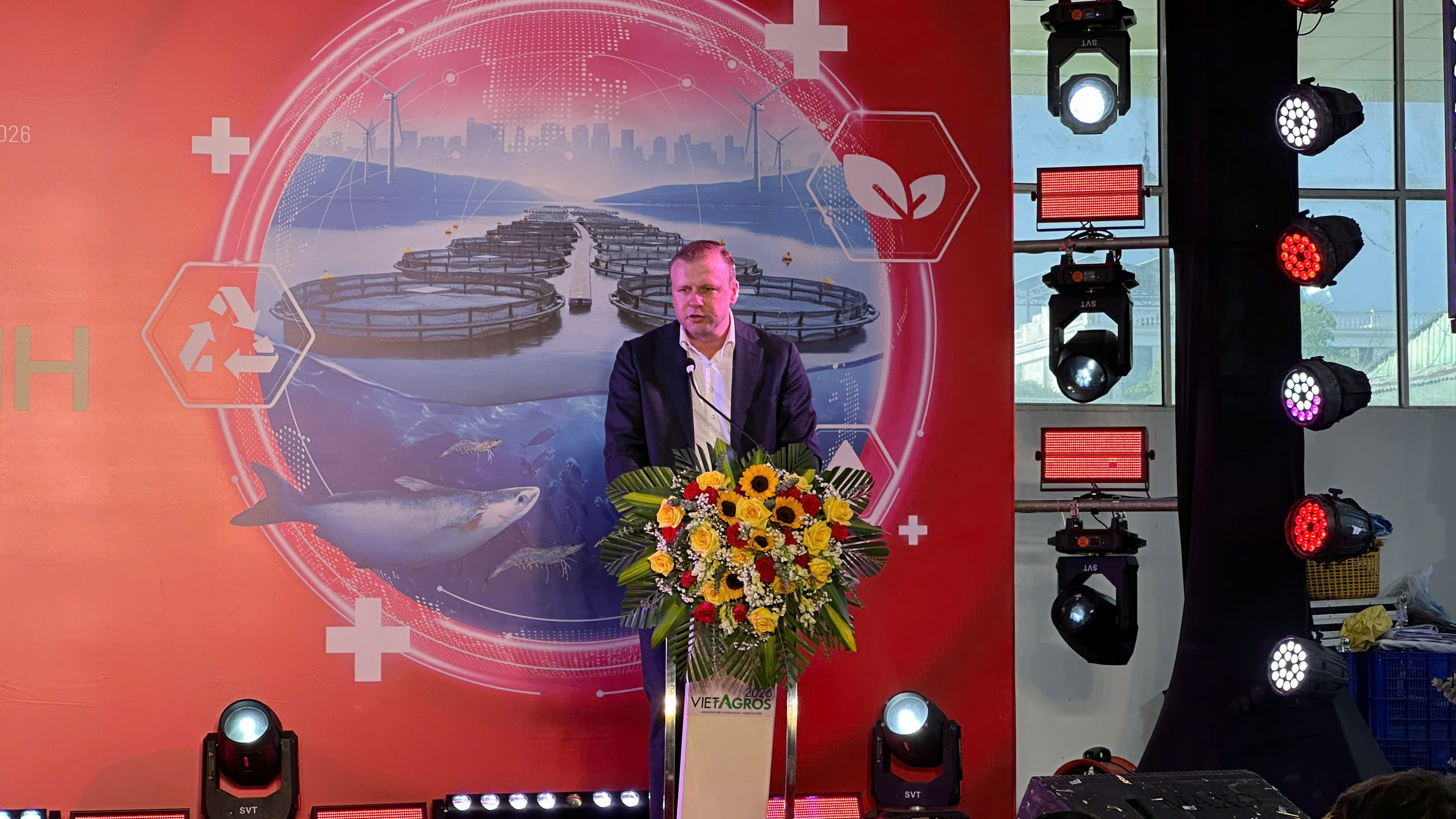 Ông Johan van den Ban: "Ngành thủy sản cần tiếp tục đổi mới theo các tiêu chuẩn quốc tế".
