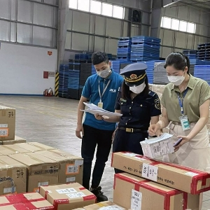 Nguồn thu ngân sách từ hoạt động xuất nhập khẩu 5 tháng đầu năm đạt 215.140 tỷ đồng, tương ứng 47,7% dự toán