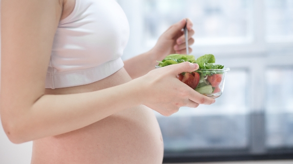 Sức khỏe sinh sản: Xu hướng dịch chuyển tư duy của giới trẻ