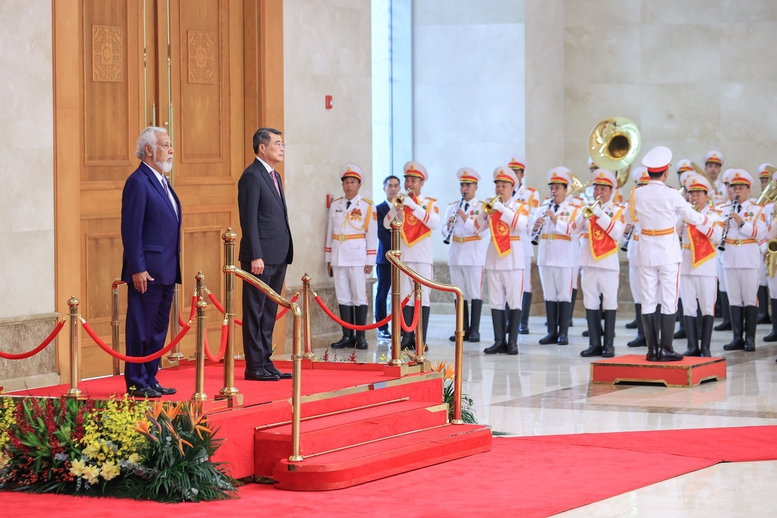Thủ tướng Lê Minh Hưng chủ trì lễ đón Thủ tướng Cộng hòa Dân chủ Timor-Leste Kay Rala Xanana Gusmão thăm chính thức Việt Nam và tham dự Diễn đàn Tương lai ASEAN lần thứ ba - Ảnh: VGP