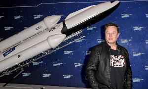 Độ giàu “vô tiền khoáng hậu” của Elon Musk sau IPO của SpaceX