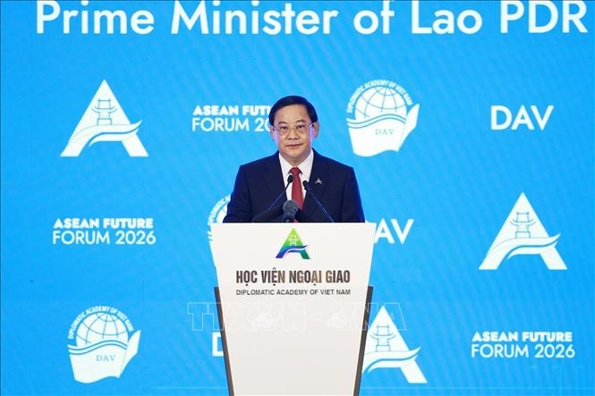 Thủ tướng Lào Sonexay Siphandone phát biểu tại Phiên khai mạc Diễn đàn Tương lai ASEAN lần thứ ba. Ảnh: TTXVN.