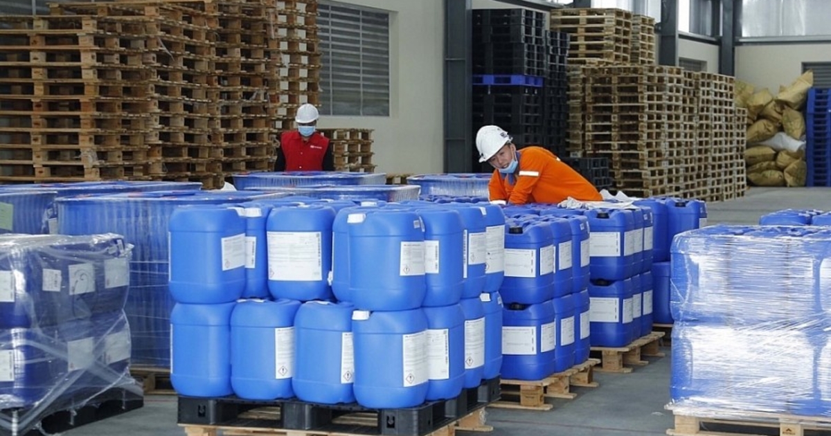 Hoàn thiện khung pháp lý, tăng cường an toàn cho ngành công nghiệp hóa chất