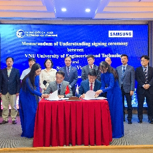 Samsung Việt Nam ký kết MOU với Trường Đại học Công nghệ - Đại học Quốc gia Hà Nội.