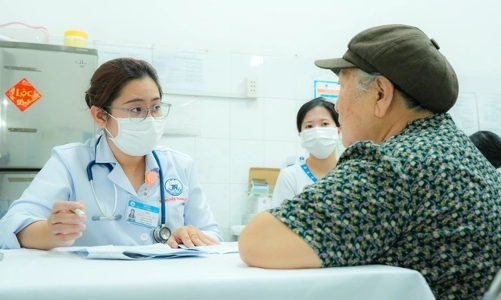 Năm 2026, TP. Hồ Chí Minh phấn đấu 100% người dân được khám sức khỏe định kỳ miễn phí 