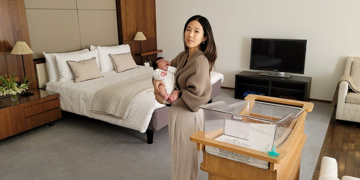 Các gói nghỉ dưỡng phục hồi sau sinh dao động từ những liệu trình đơn lẻ đến các chương trình chăm sóc toàn diện nhiều ngày, có thể tiêu tốn hàng nghìn USD.
