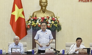 Chủ tịch Quốc hội: Vẫn còn tình trạng trụ sở đất đai, tài sản công dôi dư chậm được xử lý