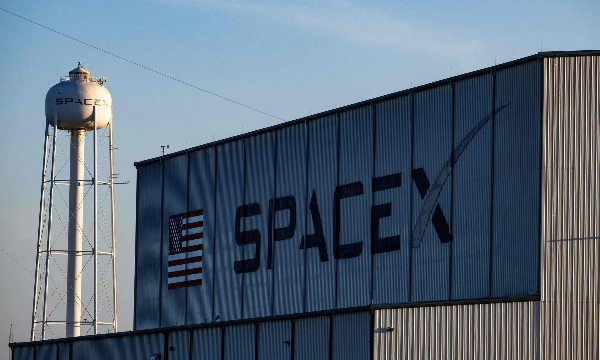 SpaceX vừa lần đầu công bố thiết kế vệ tinh trung tâm dữ liệu AI trên quỹ đạo mang tên AI1