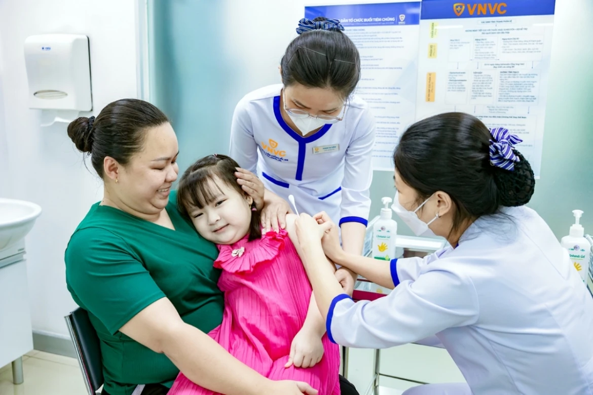 Người dân cần cẩn trọng và chủ động phòng ngừa ngay cả khi đã từng mắc bệnh.