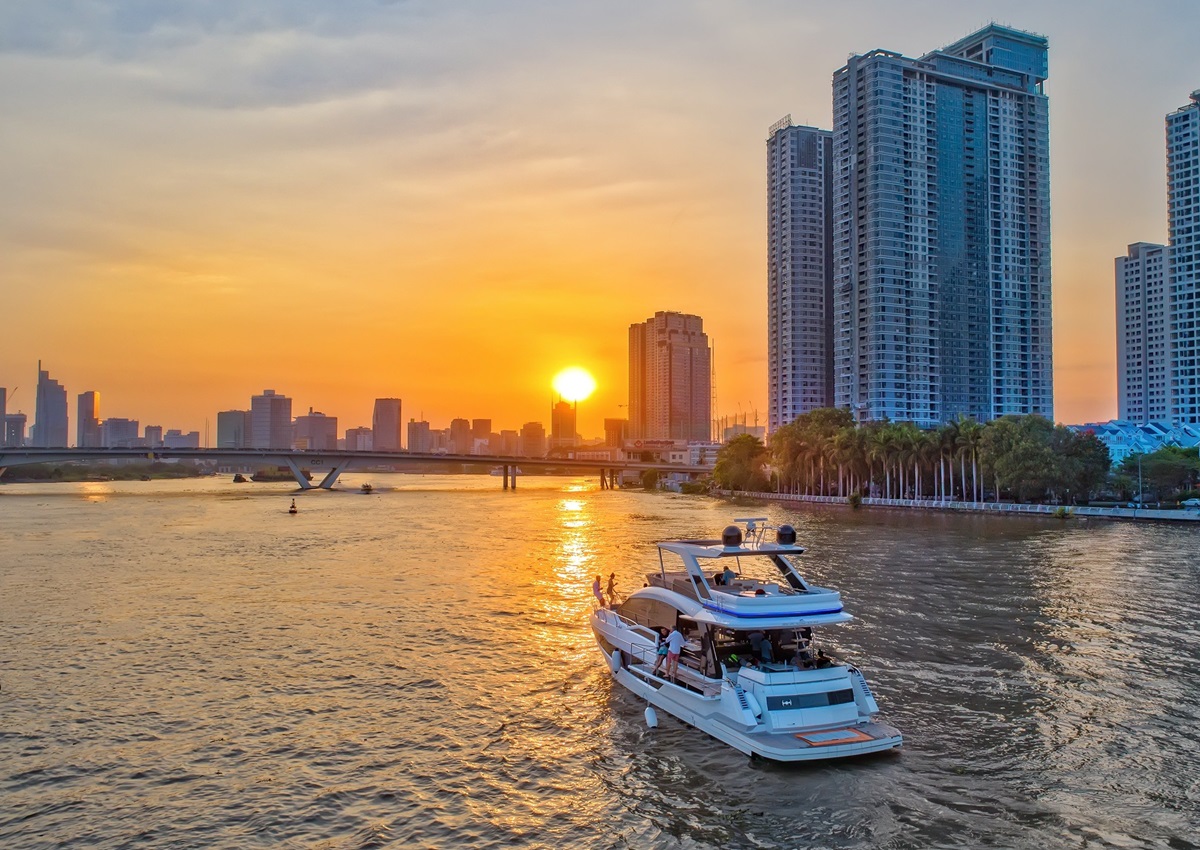 TP.HCM đã triển khai nhiều kế hoạch nhằm phát triển du lịch đường sông thành sản phẩm đặc trưng.