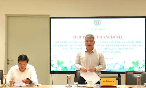 Không tiếp tục cơ chế bổ sung thu nhập đặc thù cho cán bộ thuế, hải quan, kho bạc
