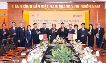 PVcomBank và VNPT hợp tác chiến lược, kết nối sức mạnh tài chính và công nghệ số
