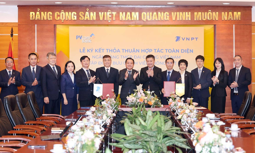 PVcomBank và VNPT hợp tác chiến lược, kết nối sức mạnh tài chính và công nghệ số