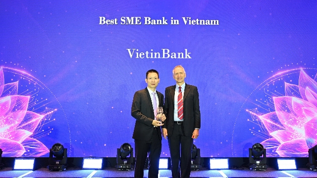 VietinBank 6 năm liên tiếp khẳng định vị thế Ngân hàng SME hàng đầu Việt
