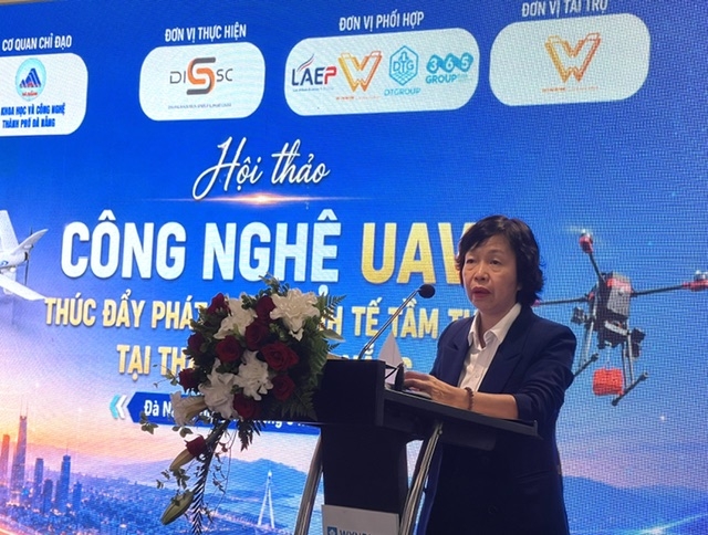 Phó Giám đốc Sở KH&CN Đà Nẵng Lê Thị Thục, phát biểu khao mạc hội thảo - Ảnh Ngô Anh Văn.