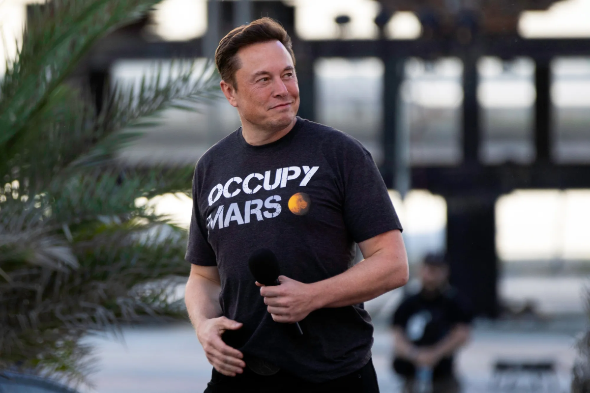Tỷ phú Elon Musk, CEO của SpaceX - Ảnh: Bloomberg.