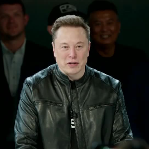 CEO Elon Musk của SpaceX tại trụ sở công ty ở Texas khi cổ phiếu SpaceX bắt đầu phiên giao dịch đầu tiên trên sàn Nasdaq ở New York ngày 12/6 - Ảnh: Reuters.