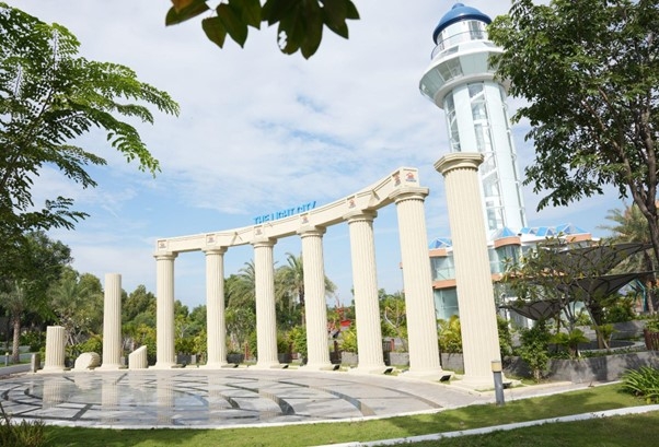Công viên xanh mát đã đưa vào vận hành tạo nền móng vững chắc cho nhu cầu ở thực và tích sản lâu dài tại The Light City. Ảnh dự án.