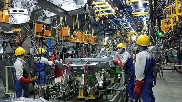 Politburo issues specific resolution on foreign-invested sector