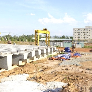 Thi công đường vành đai phía Tây- một trong những công trình trọng điểm của Đà Nẵng.