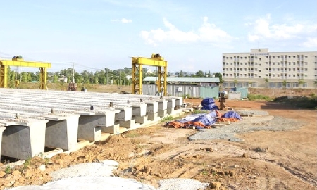 Thi công đường vành đai phía Tây- một trong những công trình trọng điểm của Đà Nẵng.