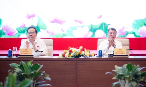 Báo chí giữ vai trò quan trọng trong sự phát triển của đất nước 