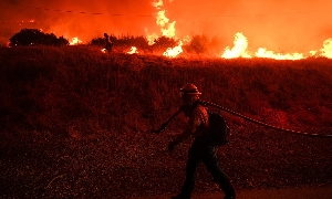 El Niño trở lại: Thế giới đối mặt nguy cơ thời tiết cực đoan và thiên tai gây thiệt hại kinh tế