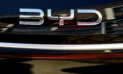 Cổ phiếu lao dốc, BYD vẫn đặt mục tiêu trở thành nhà sản xuất ô tô lớn nhất thế giới