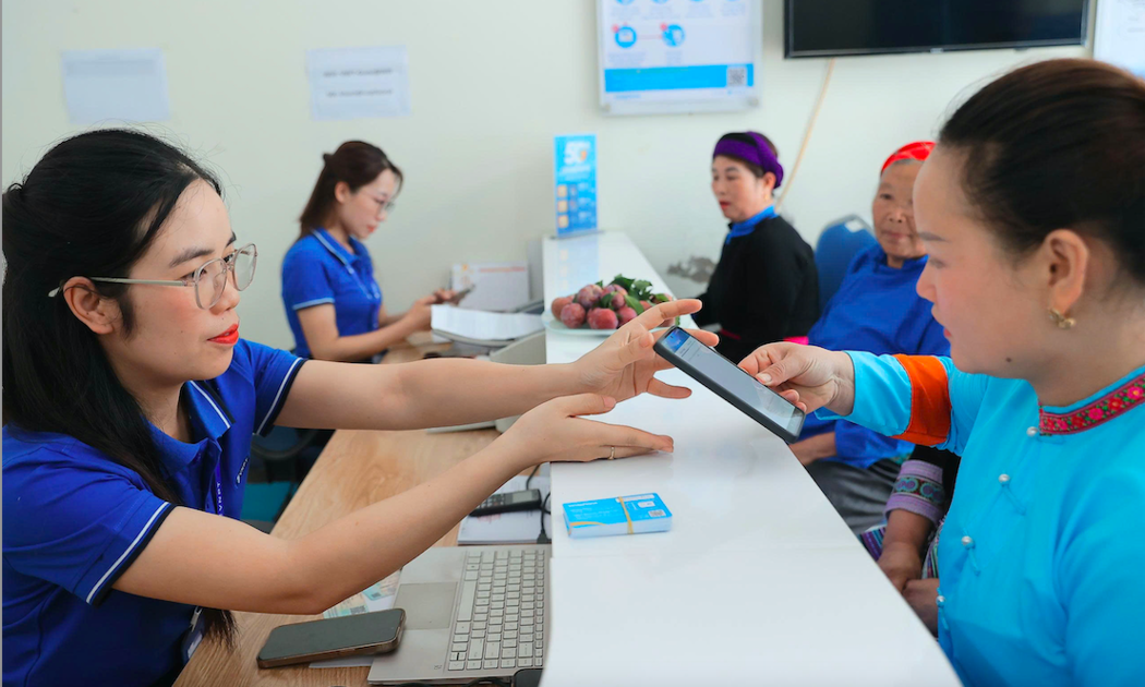 Hàng triệu thuê bao chưa xác thực thông tin bị khóa một chiều