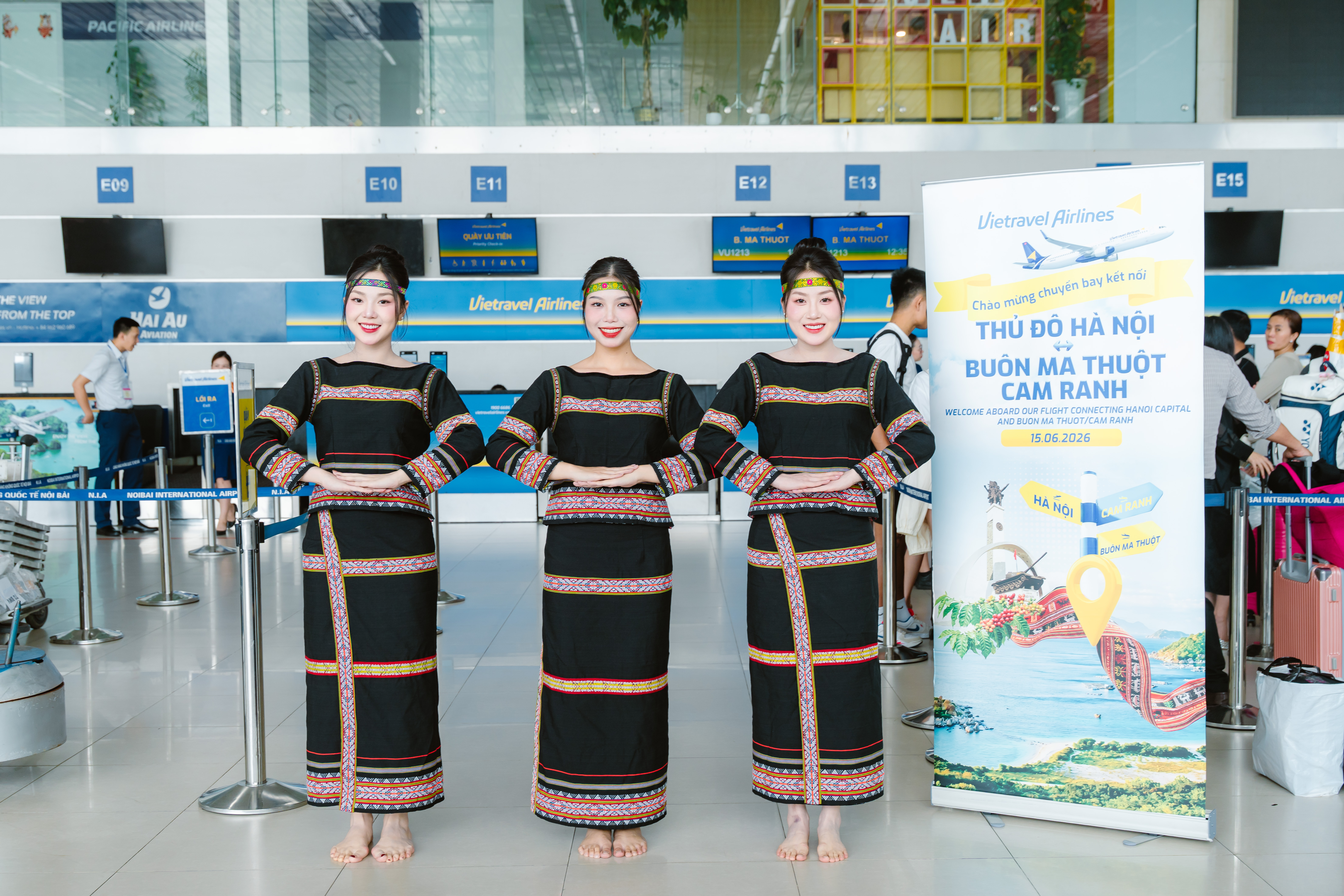 Vietravel Airlines chính thức đưa vào khai thác đường bay Hà Nội – Buôn Ma Thuột/ Cam Ranh. Ảnh: Vietravel Airlines.