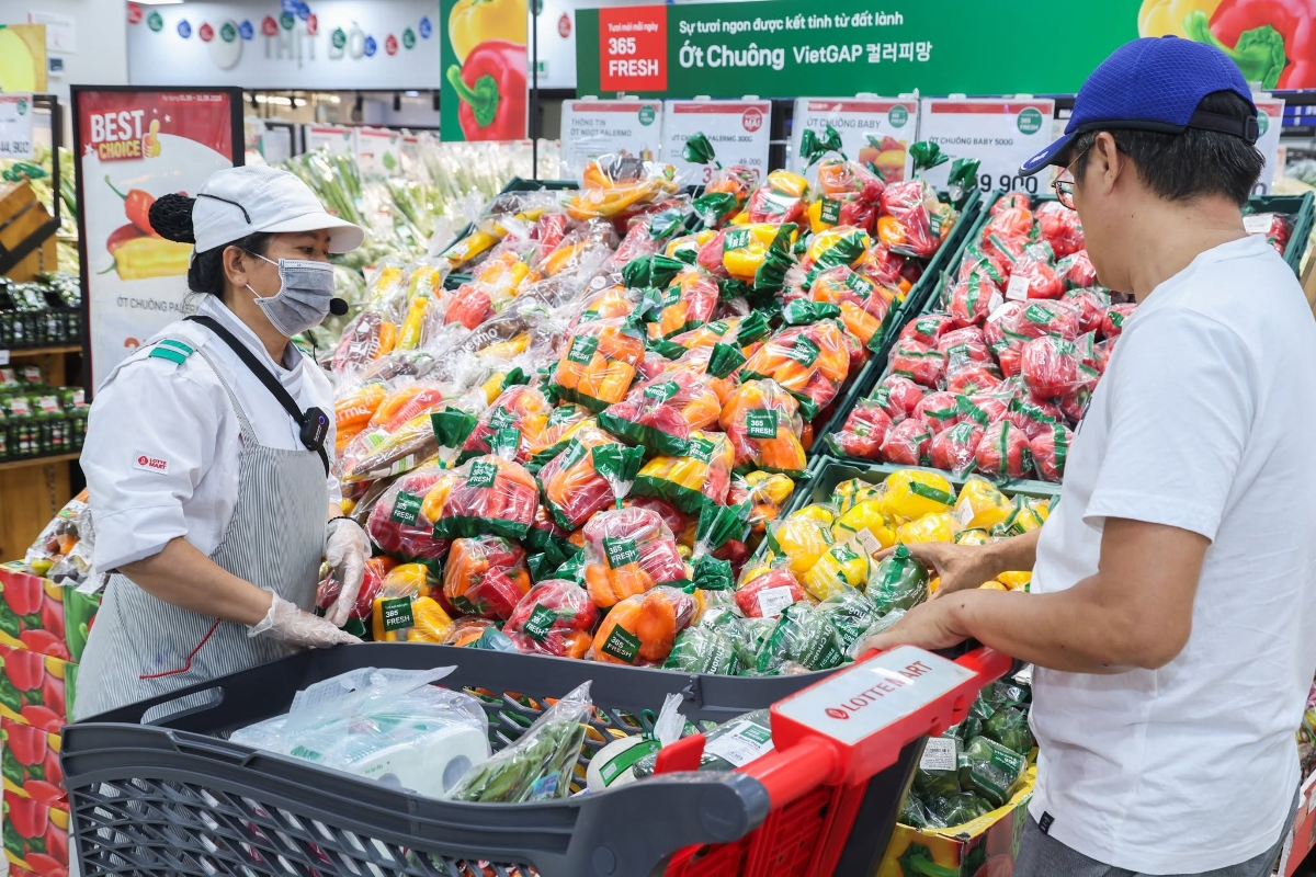 Thay vì chỉ tập trung vào các chương trình giảm giá, các điểm bán cần trở thành không gian trải nghiệm.