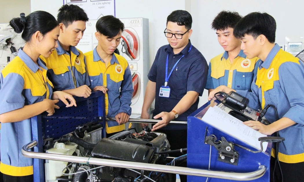 VCCI kiến nghị xóa bỏ “giấy phép con”, đơn giản hóa thủ tục đầu tư giáo dục 