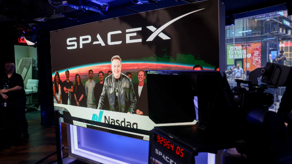 SpaceX: Từ doanh nghiệp bị đánh giá chỉ có 10% cơ hội thành công đến định giá 2 nghìn tỷ USD