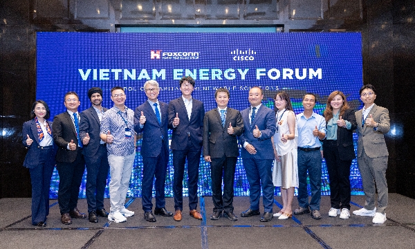 Foxconn tổ chức Diễn đàn Năng lượng tại Hà Nội, thúc đẩy chuỗi cung ứng xanh bền vững tại Việt Nam