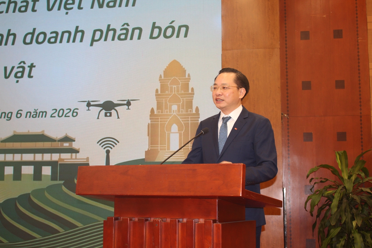 Ông Nguyễn Hữu Tú: 