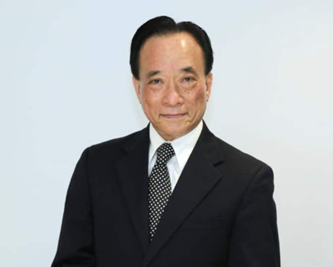 TS. Nguyễn Trí Hiếu, Chuyên gia tài chính.