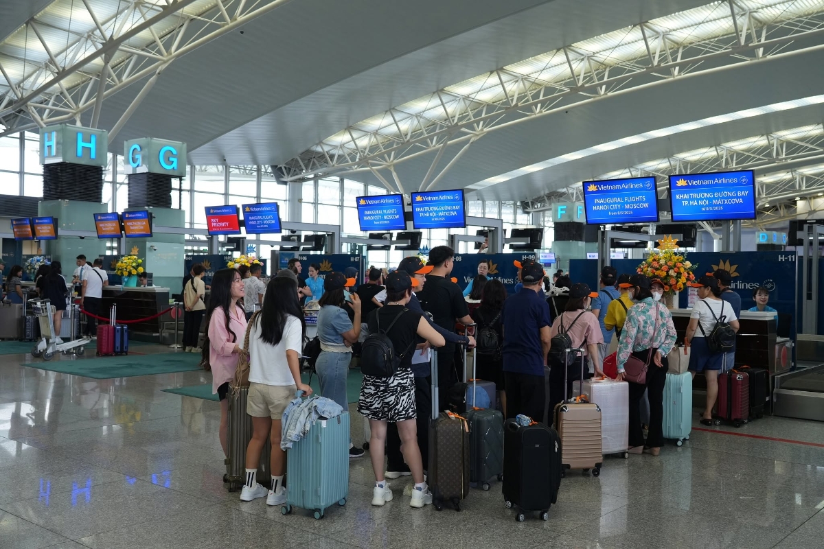 Một trong những điểm đáng chú ý nhất trong bức tranh du lịch 5 tháng đầu năm là vai trò áp đảo của vận tải hàng không.&nbsp;
