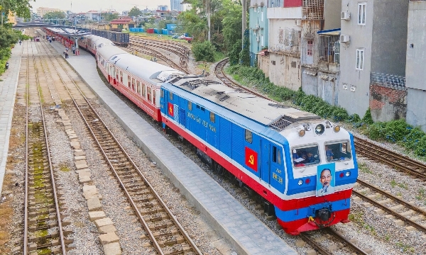 Khẩn trương trình Quốc hội điều chỉnh chủ trương đầu tư đường sắt Lào Cai – Hà Nội – Hải Phòng