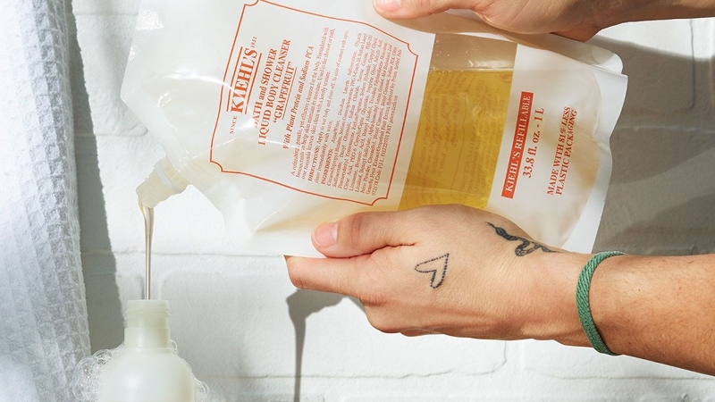 Bao bì refill dễ thuyết phục khách hàng hơn với những sản phẩm được mua lặp lại thường xuyên.