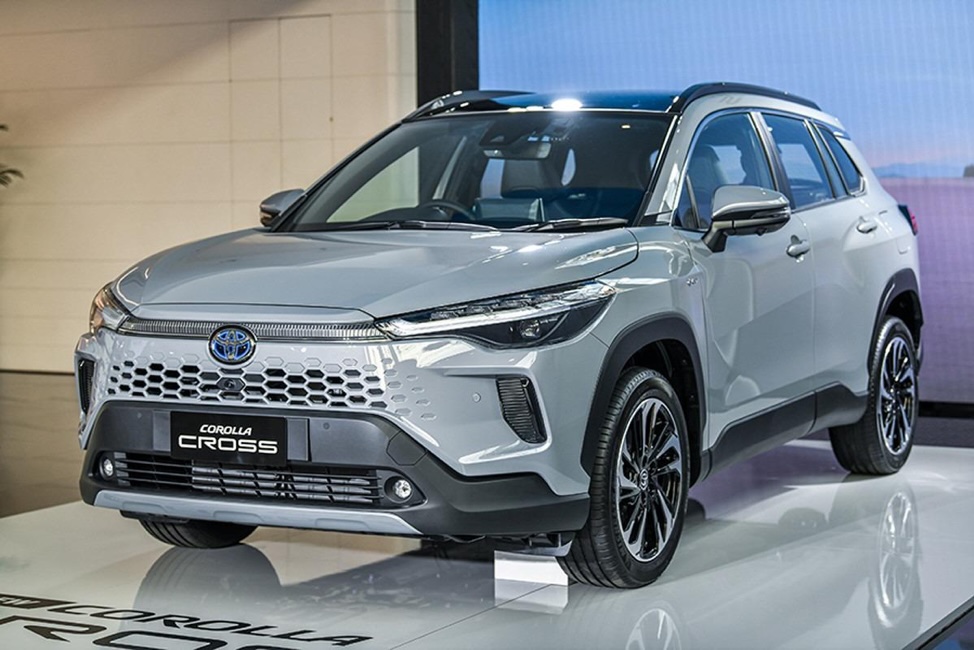 Toyota Corolla Cross HEV: Chạy êm như xe điện, bảo dưỡng “nhẹ” như xe xăng