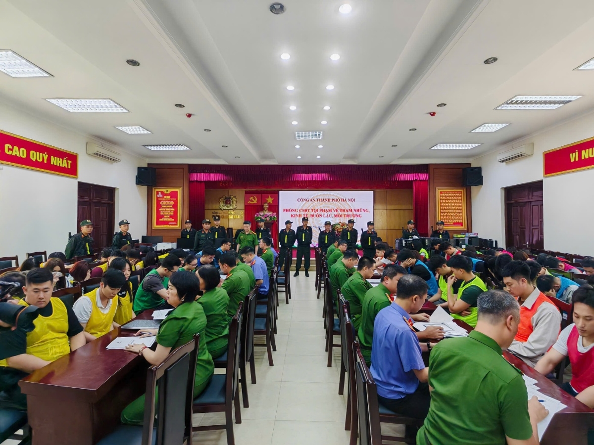 Công an khởi tố 187 bị can liên quan đến lừa đảo mua bán gói nghỉ dưỡng, du lịch. Ảnh: Cổng thông tin điện tử Công an TP. Hà Nội.