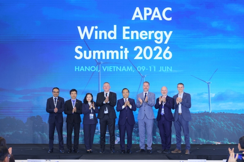 UK launches new climate and green finance partnerships with Vietnam